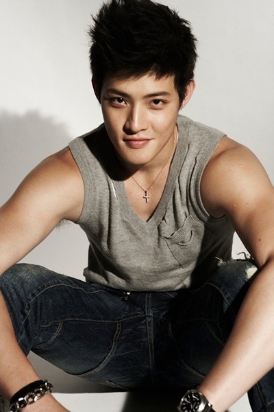 actor Chia-Jui Kou large photo