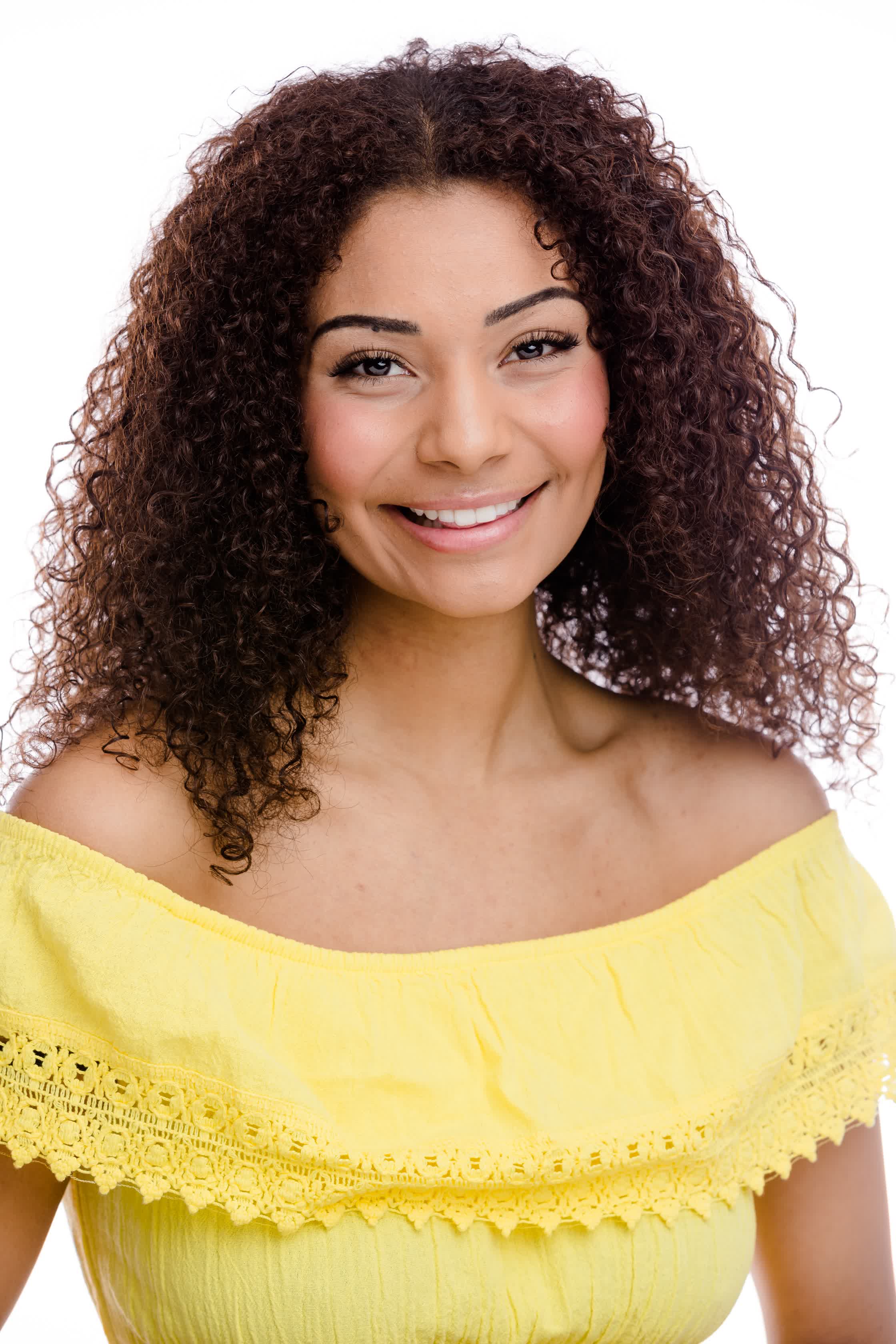 actor Lily Aranda large photo