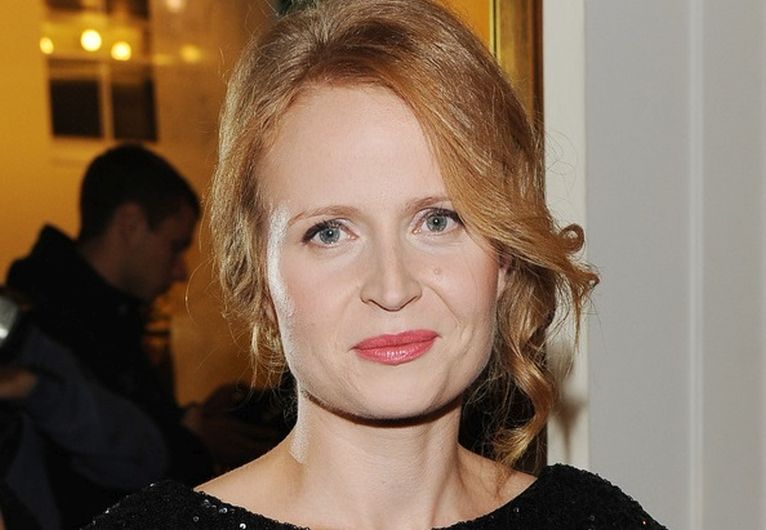 actor Dominika Kluzniak large photo