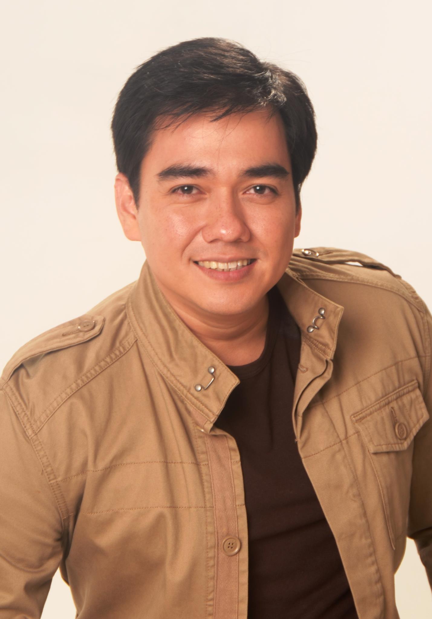 actor Brylle Mondejar large photo