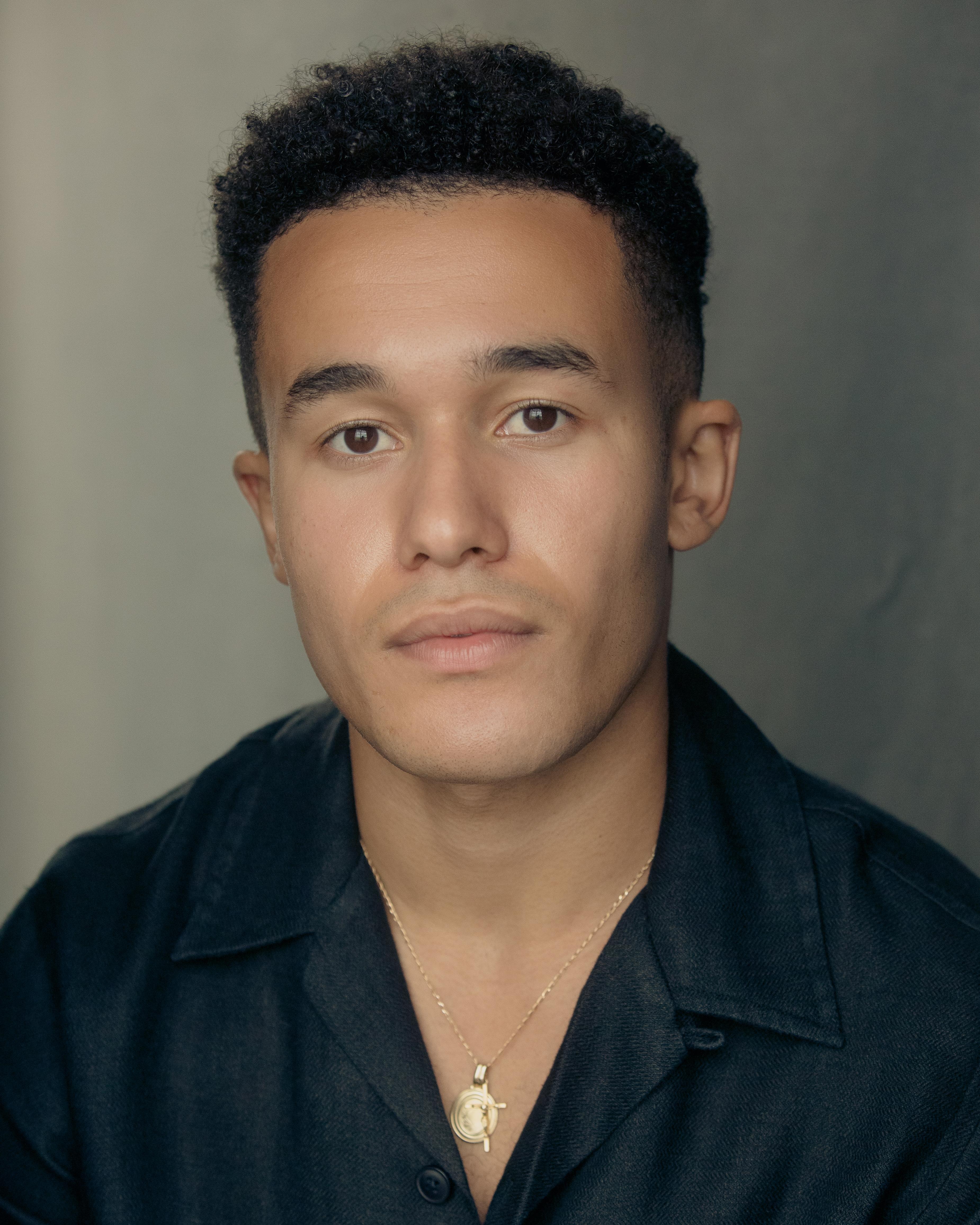 actor Albert Magashi large photo