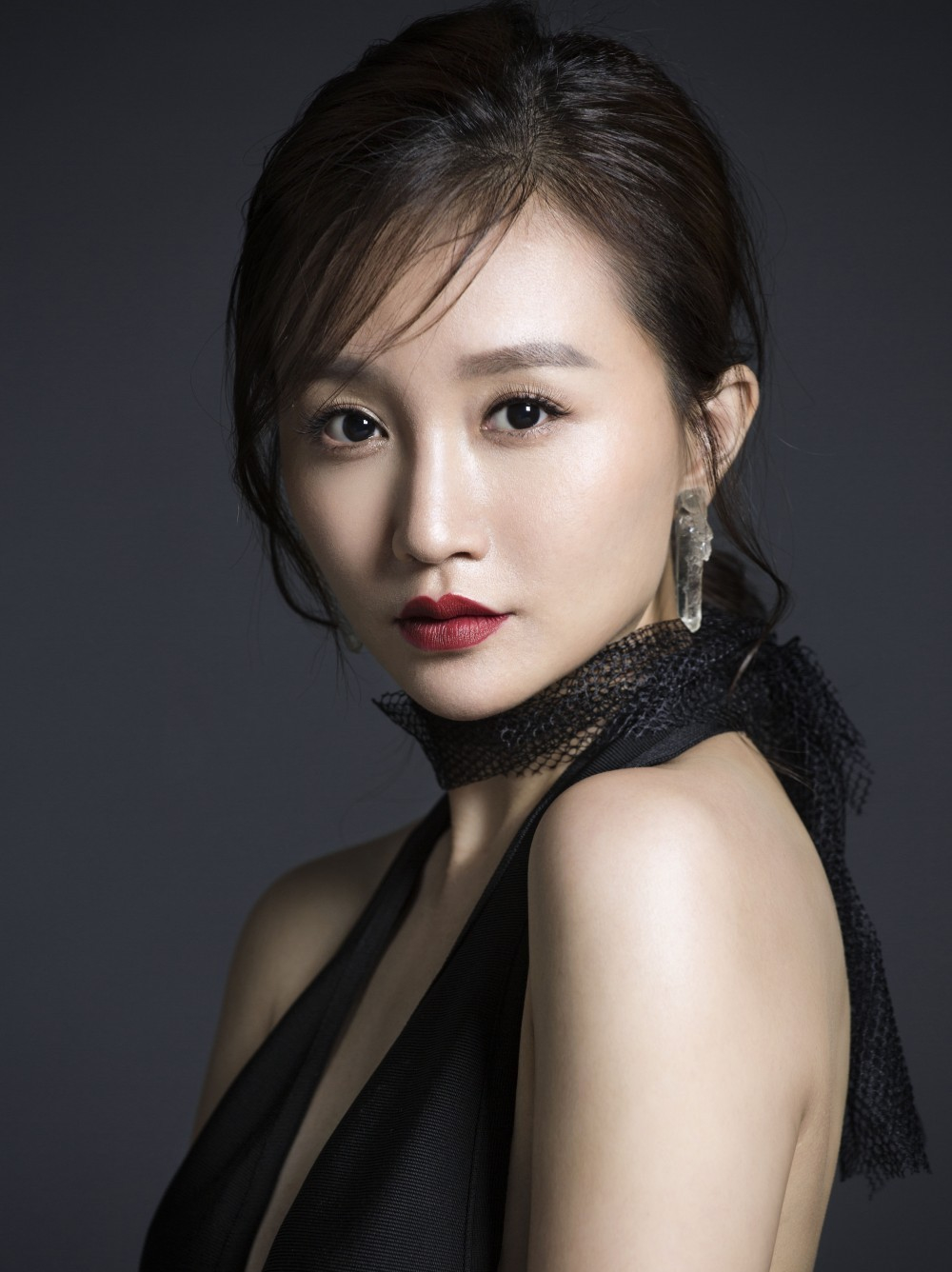 actor Xiaoyu Wu large photo