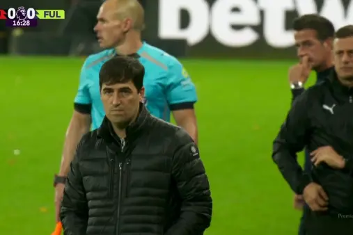 [Highlights] Another iconic moment! Silva passionately gestures on the sidelines, Ilaix chooses to ignore