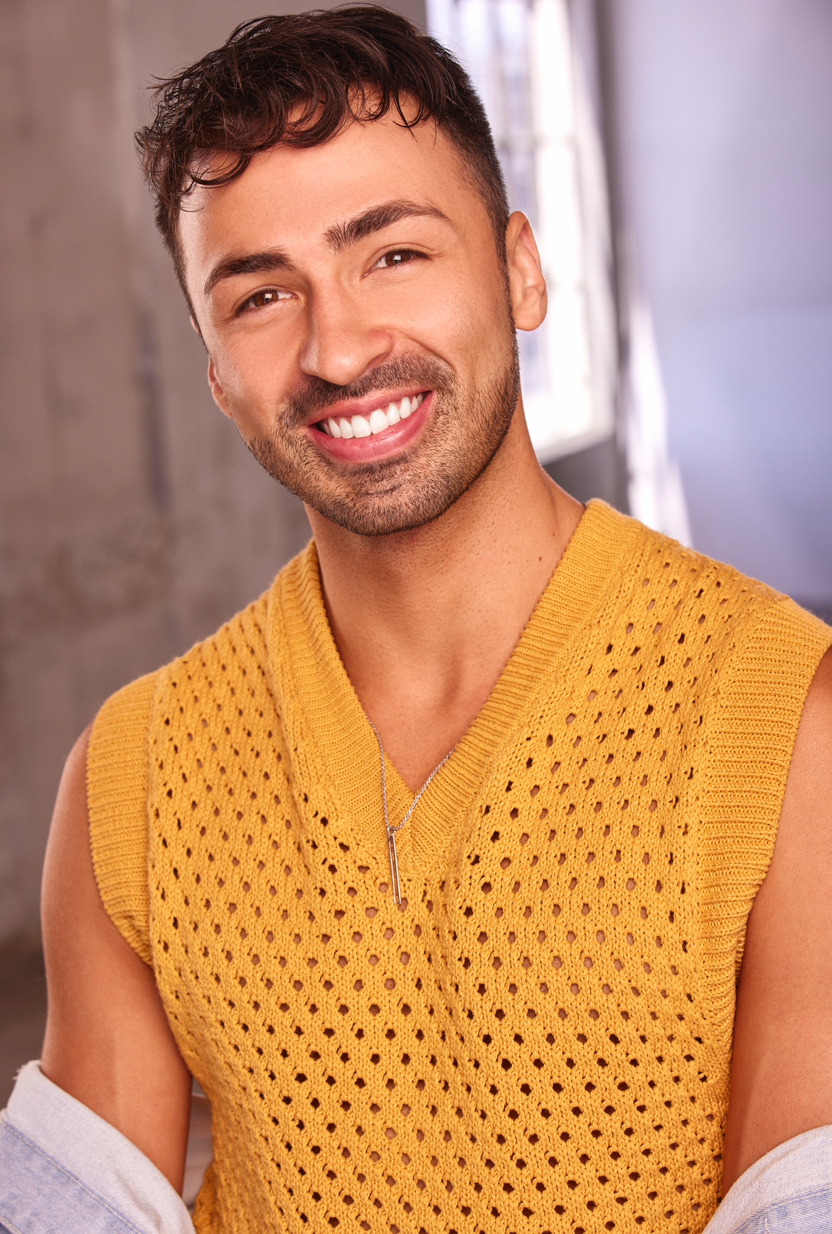 actor Juan Miguel Posada large photo