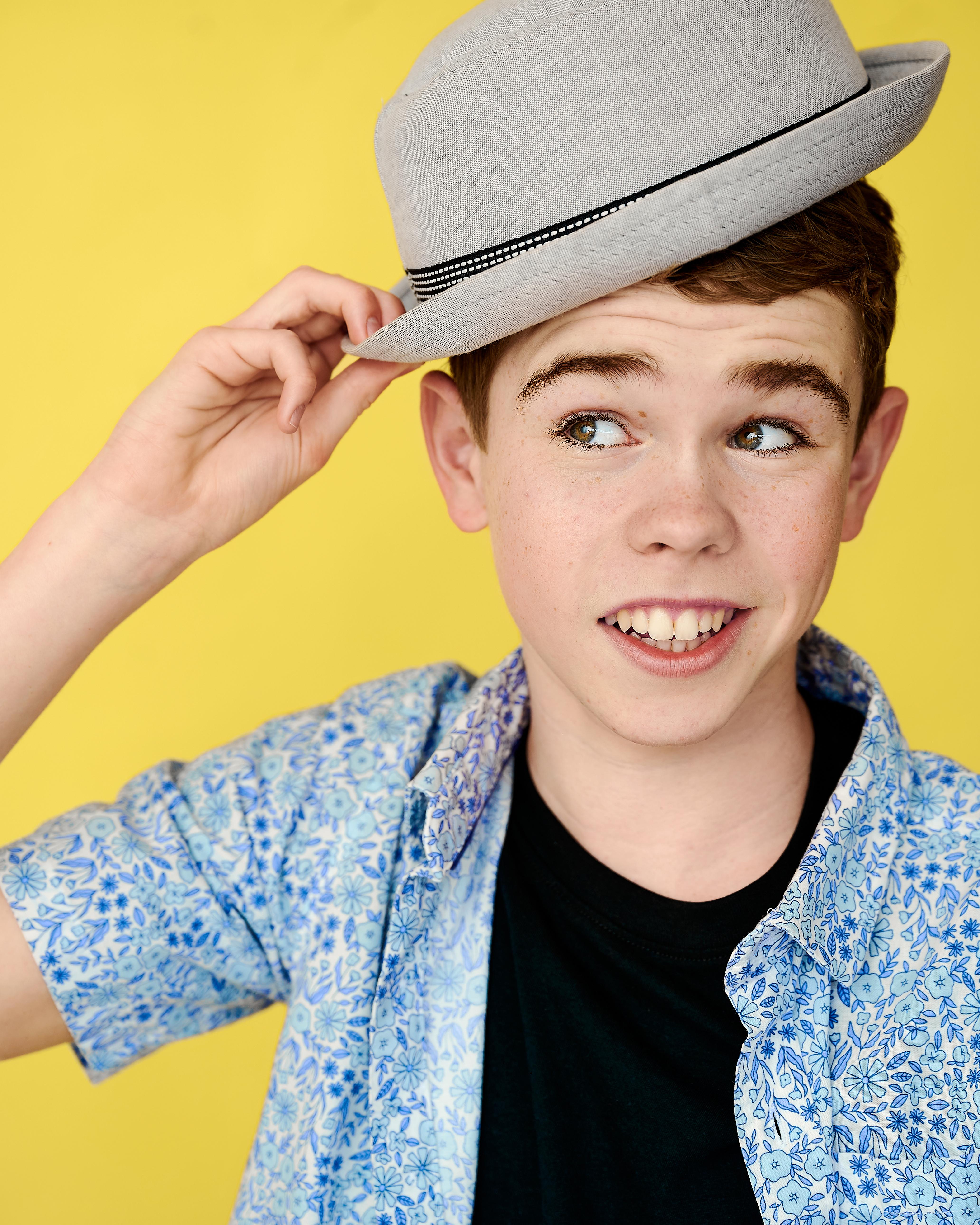 actor Cade Clark large photo