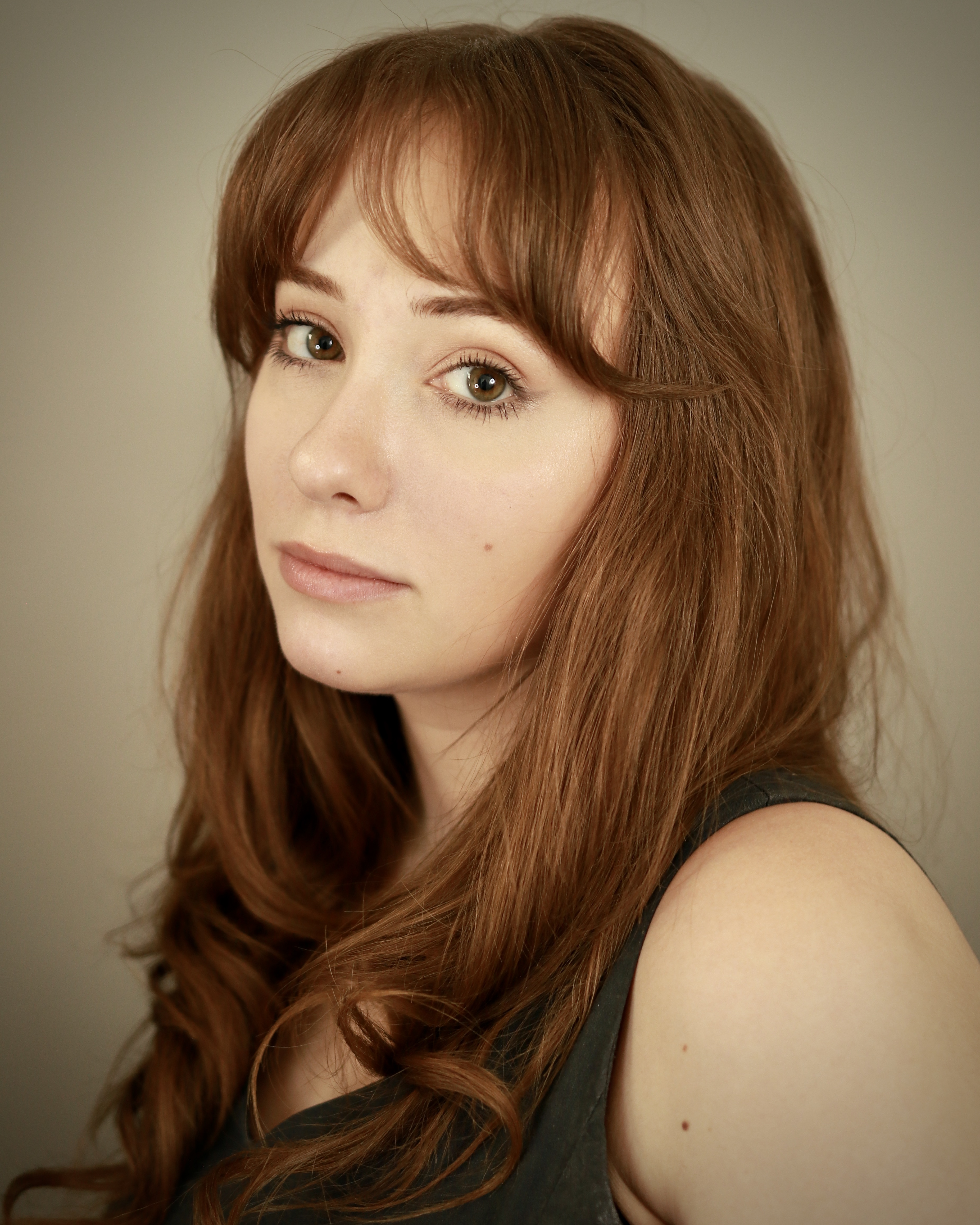 actor Camilla Zaidee Bennett large photo