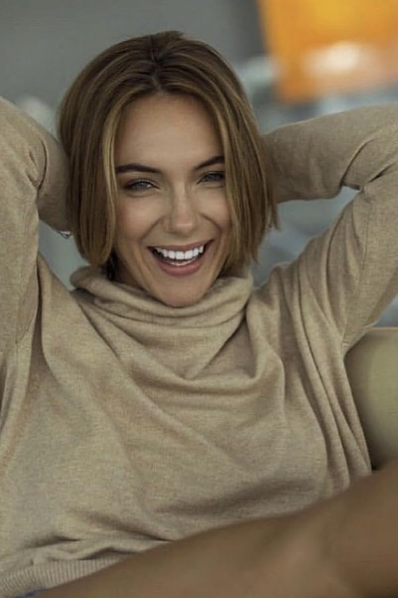 actor Emma Suki large photo