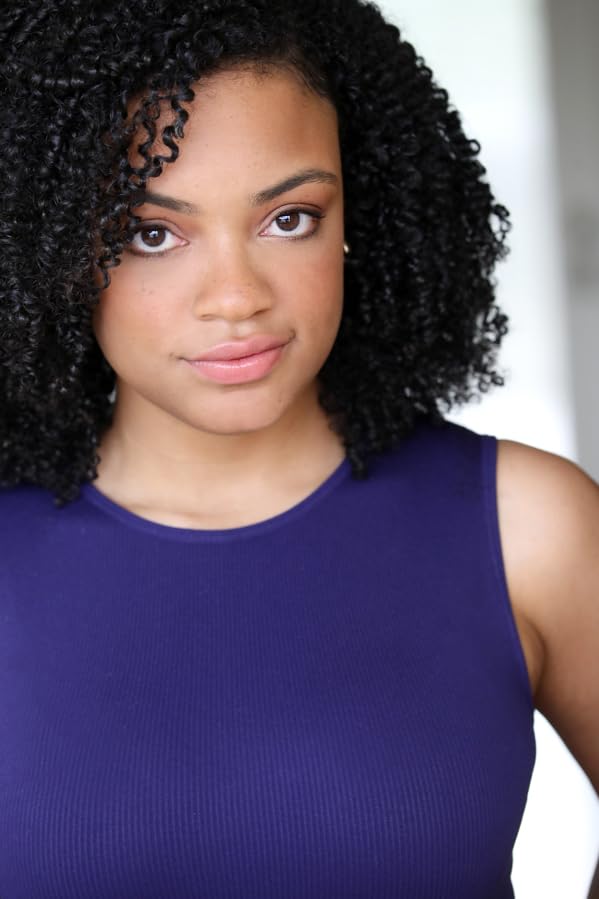 actor Evan Michelle Clear large photo