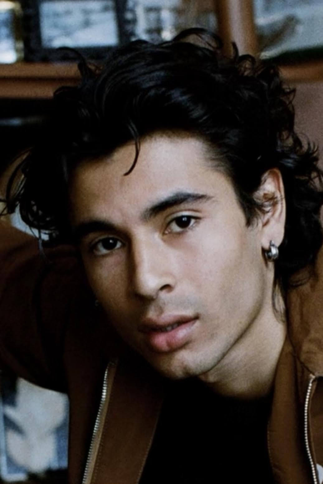 actor Jordyn Owens large photo