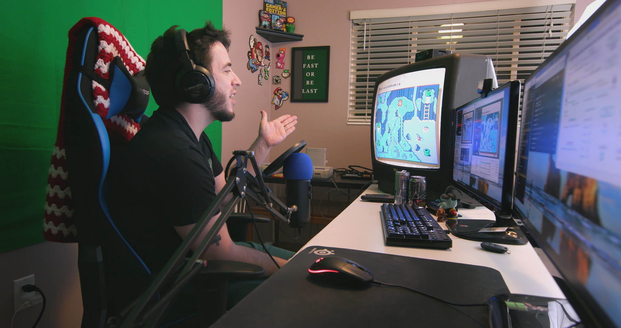 actor Mitch Fowler large photo