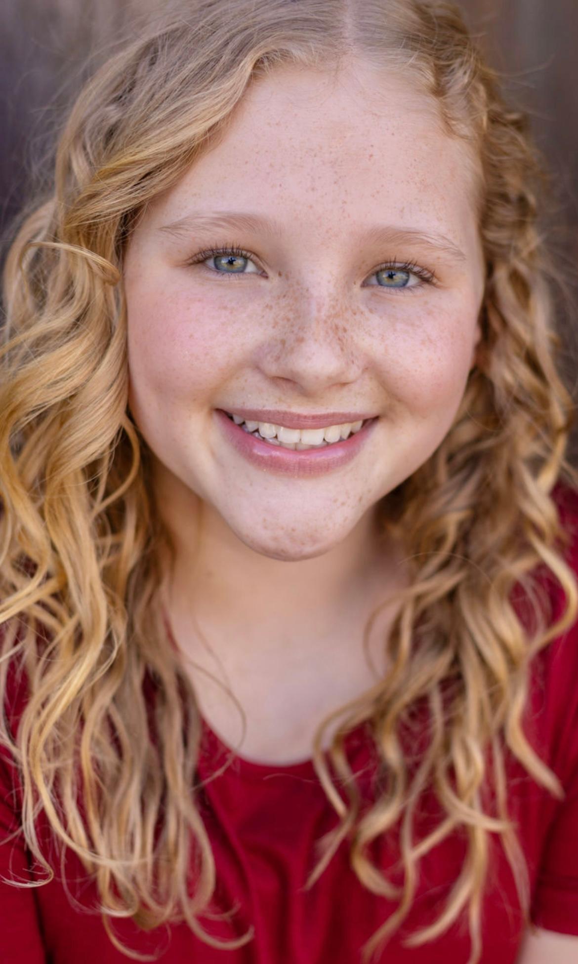 actor Kali Marsh large photo