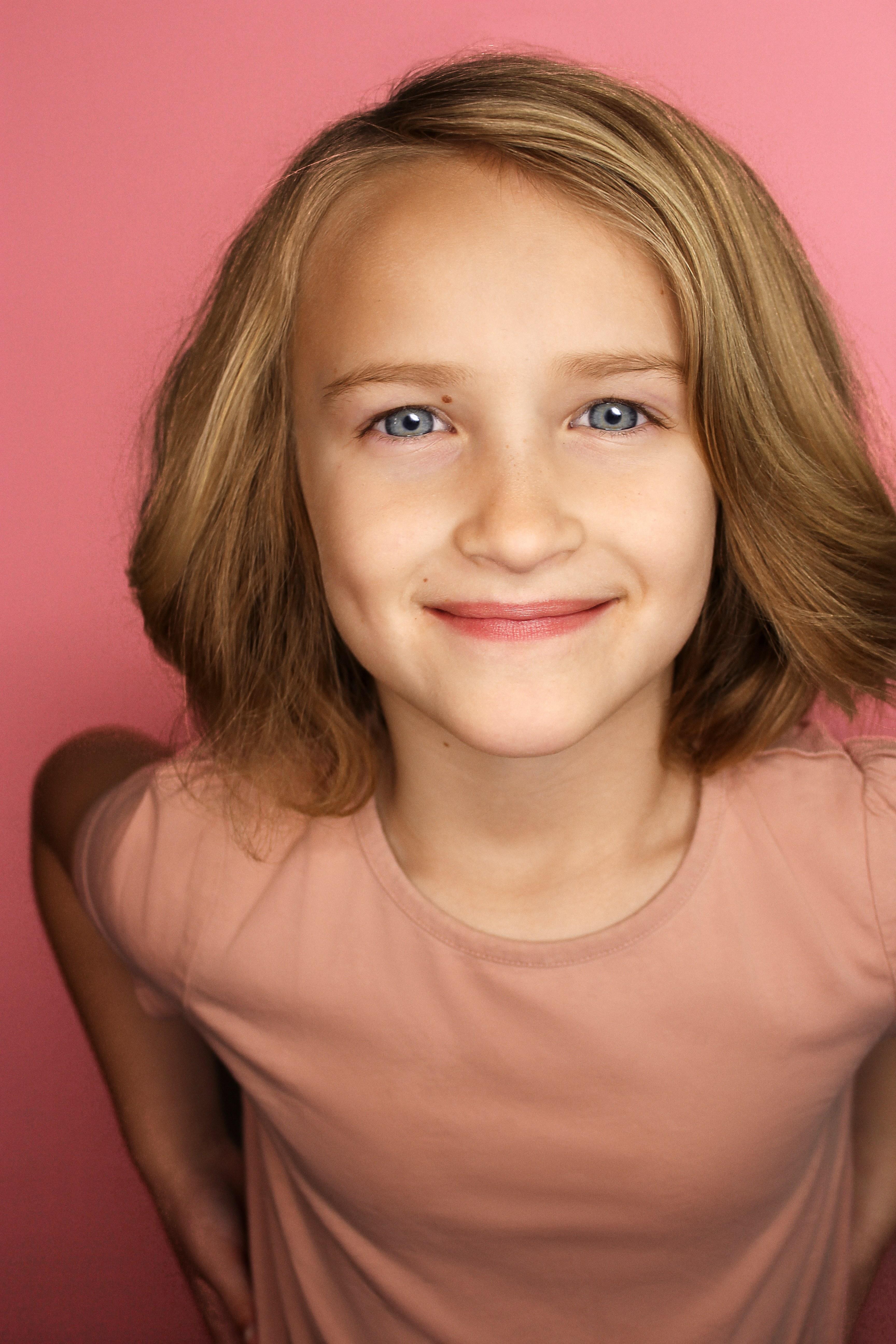 actor Winslow Schwartzman large photo