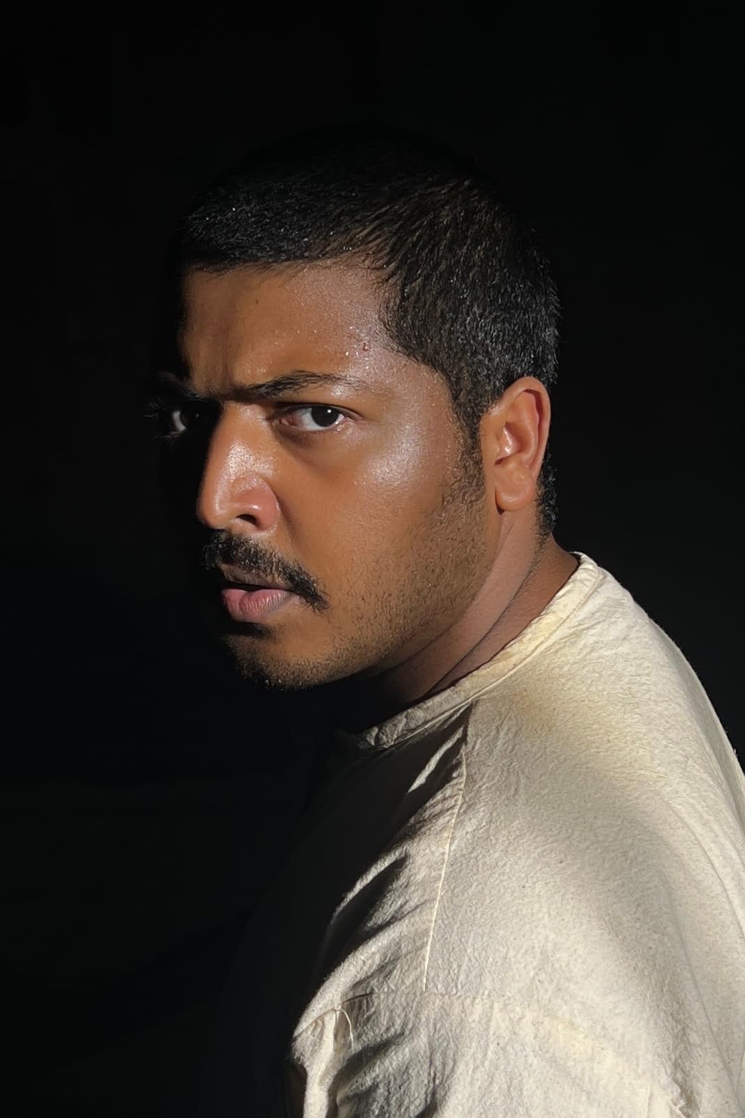 actor Abdulaziz Alkhumais large photo