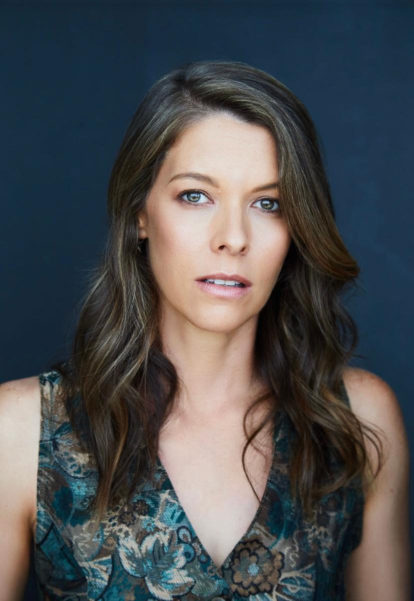 actor Lauren Dillon large photo