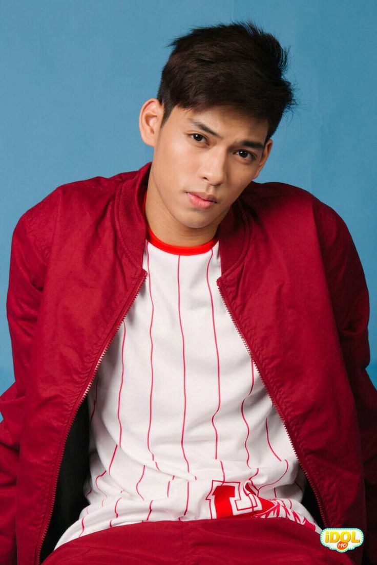 actor Ricci Rivero large photo
