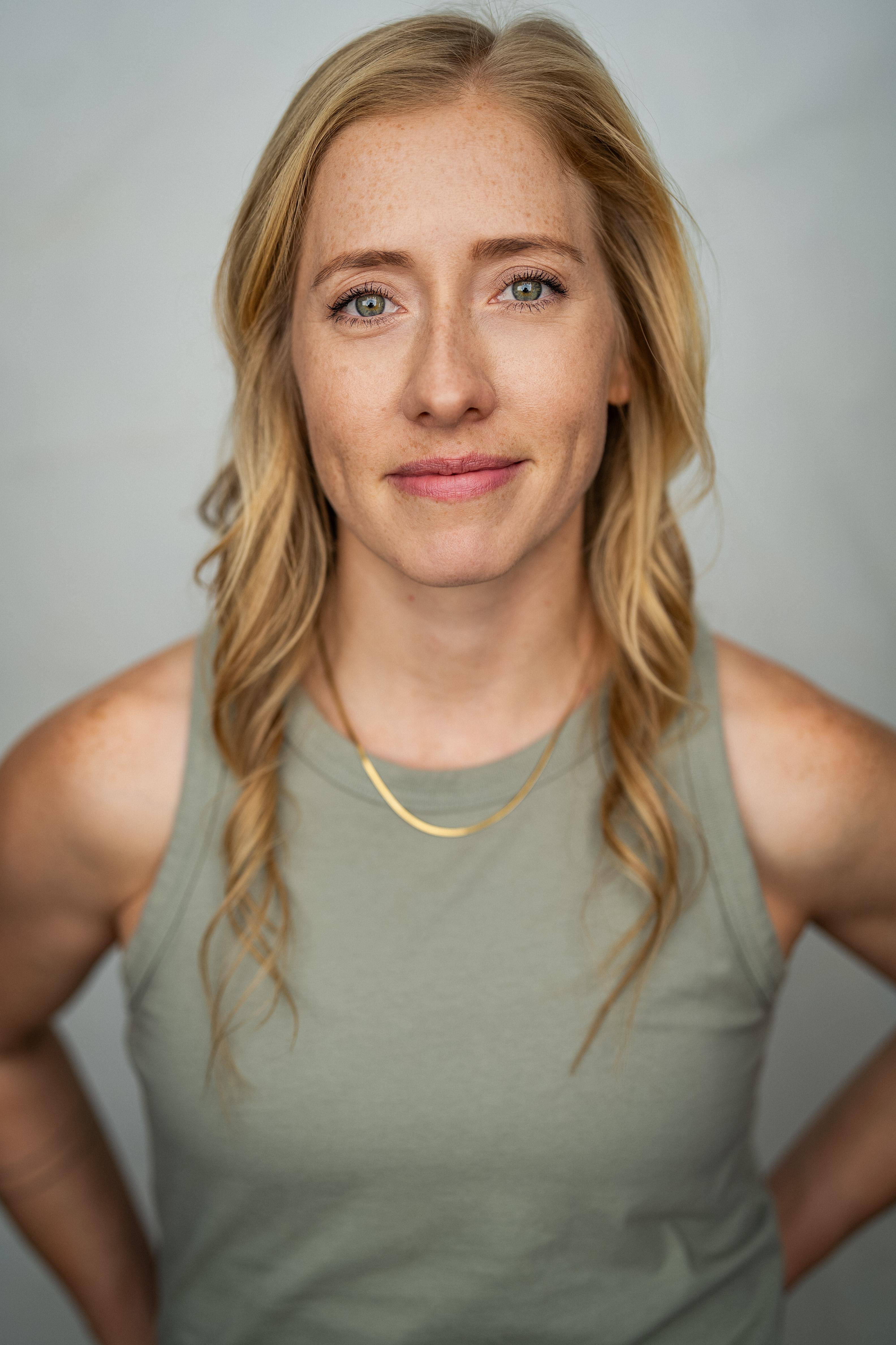 actor Katie Kohler large photo