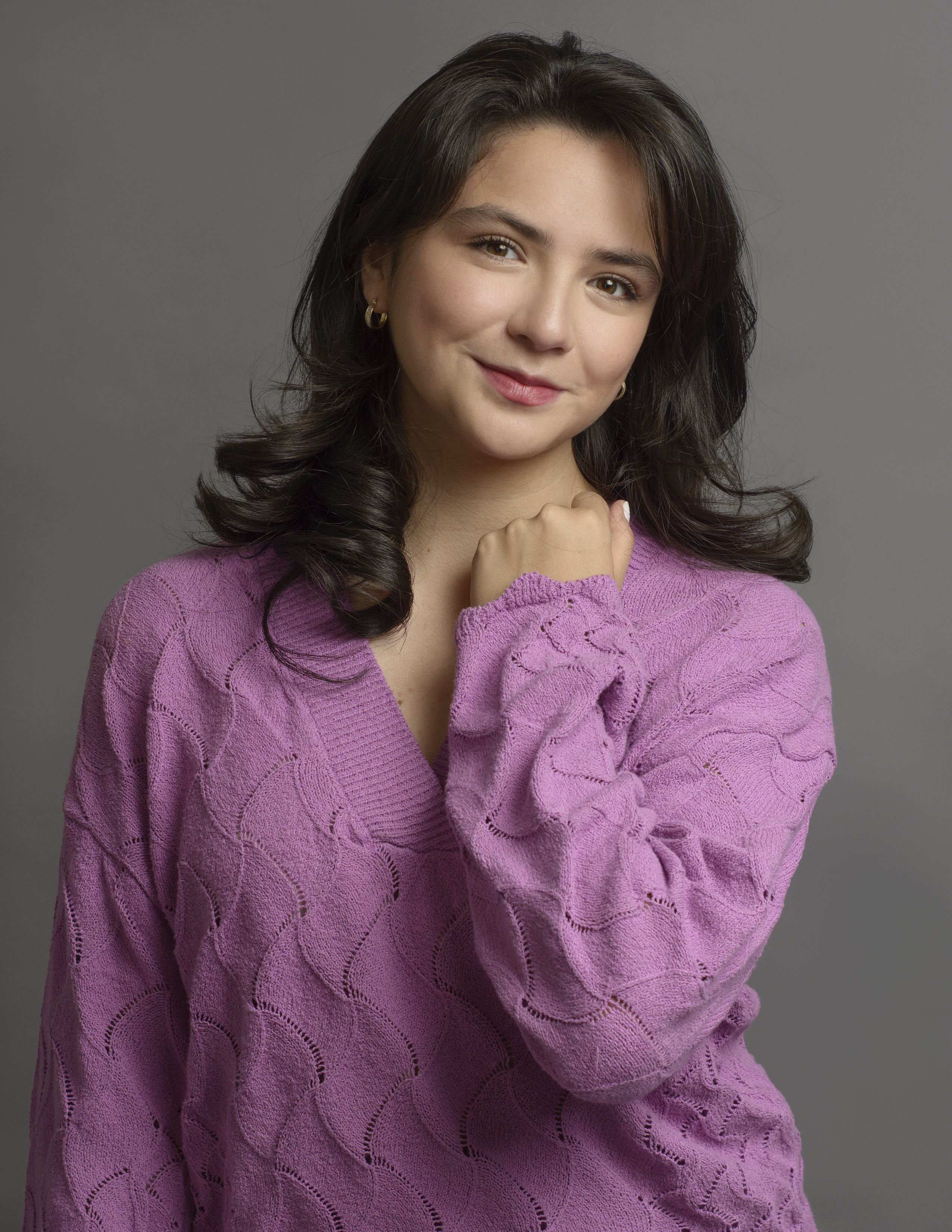 actor Annie Cabello large photo