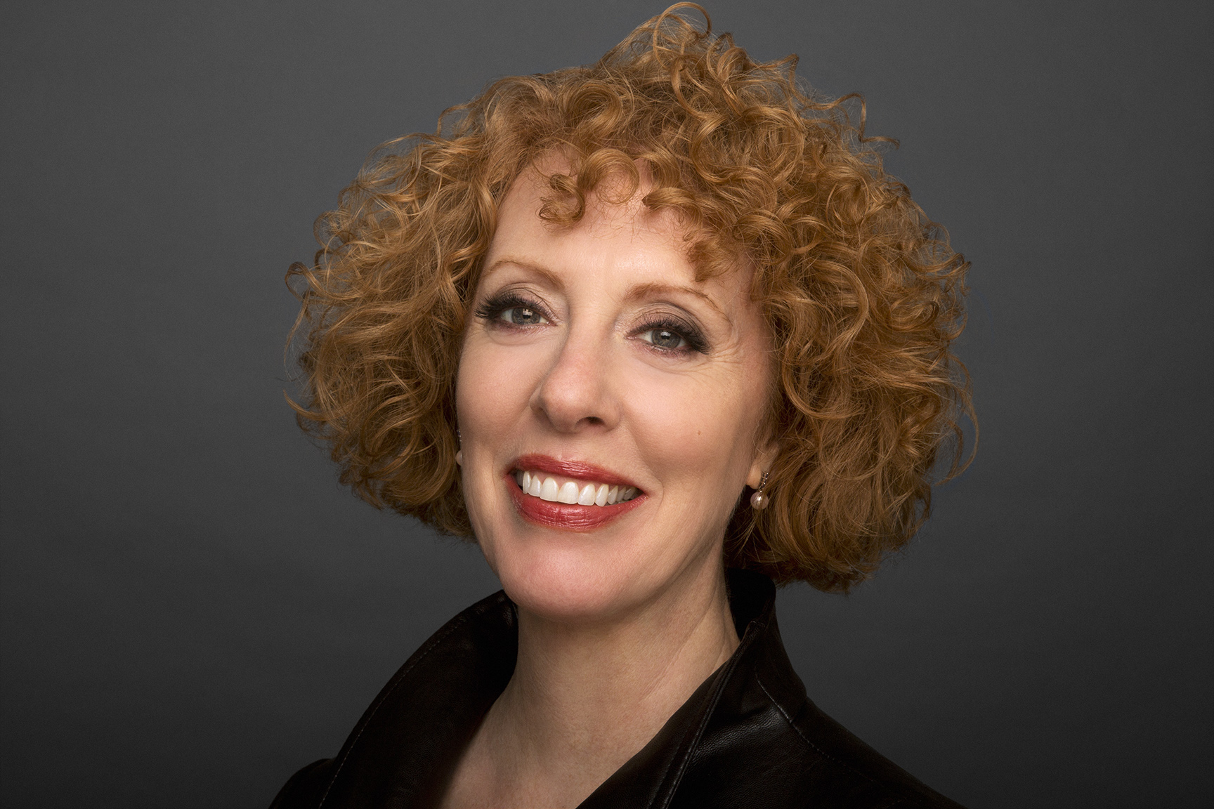 actor Ruth Gottschall large photo