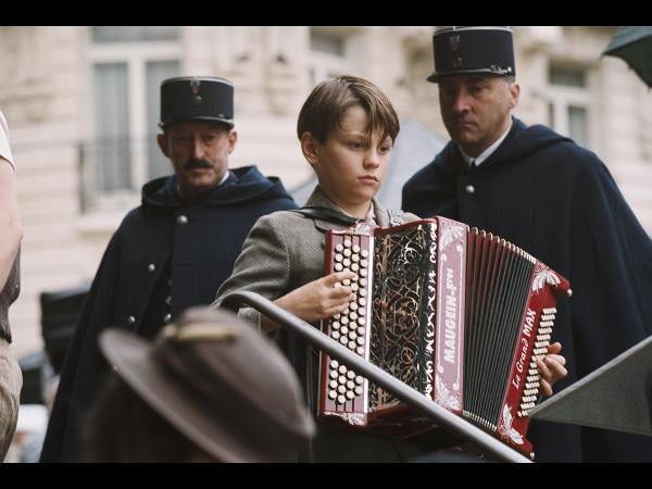 actor Maxence Perrin large photo