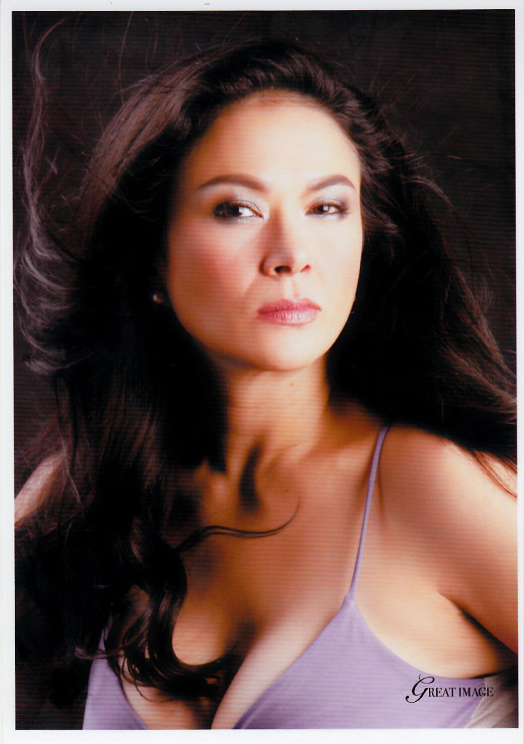 actor Raquel Pareño large photo