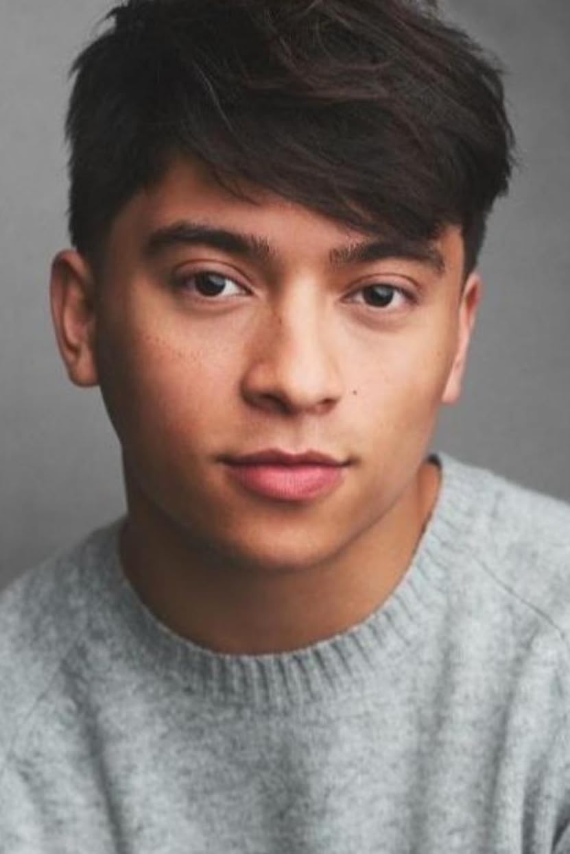 actor Bonale Fambrini large photo