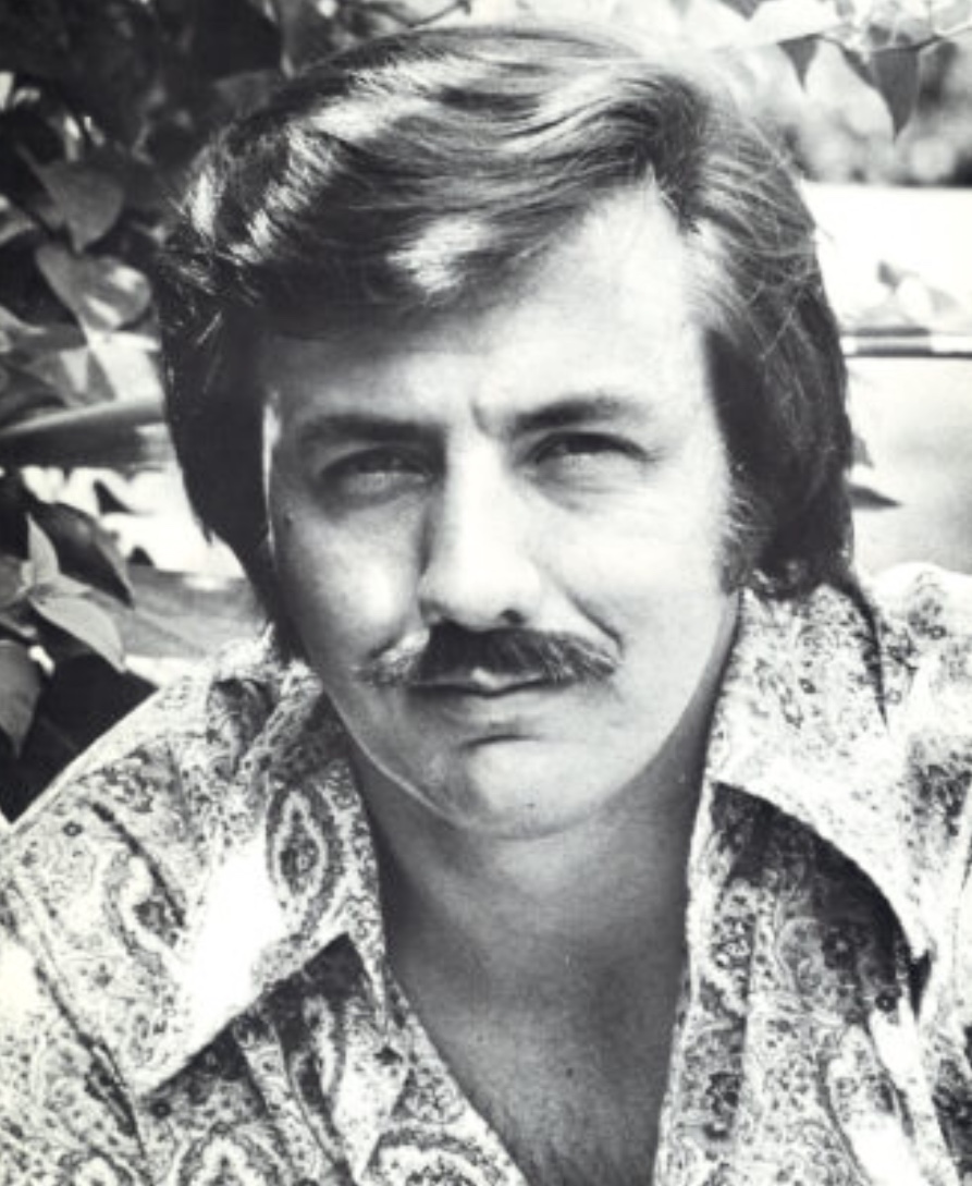 actor Glenn Randall Jr. large photo