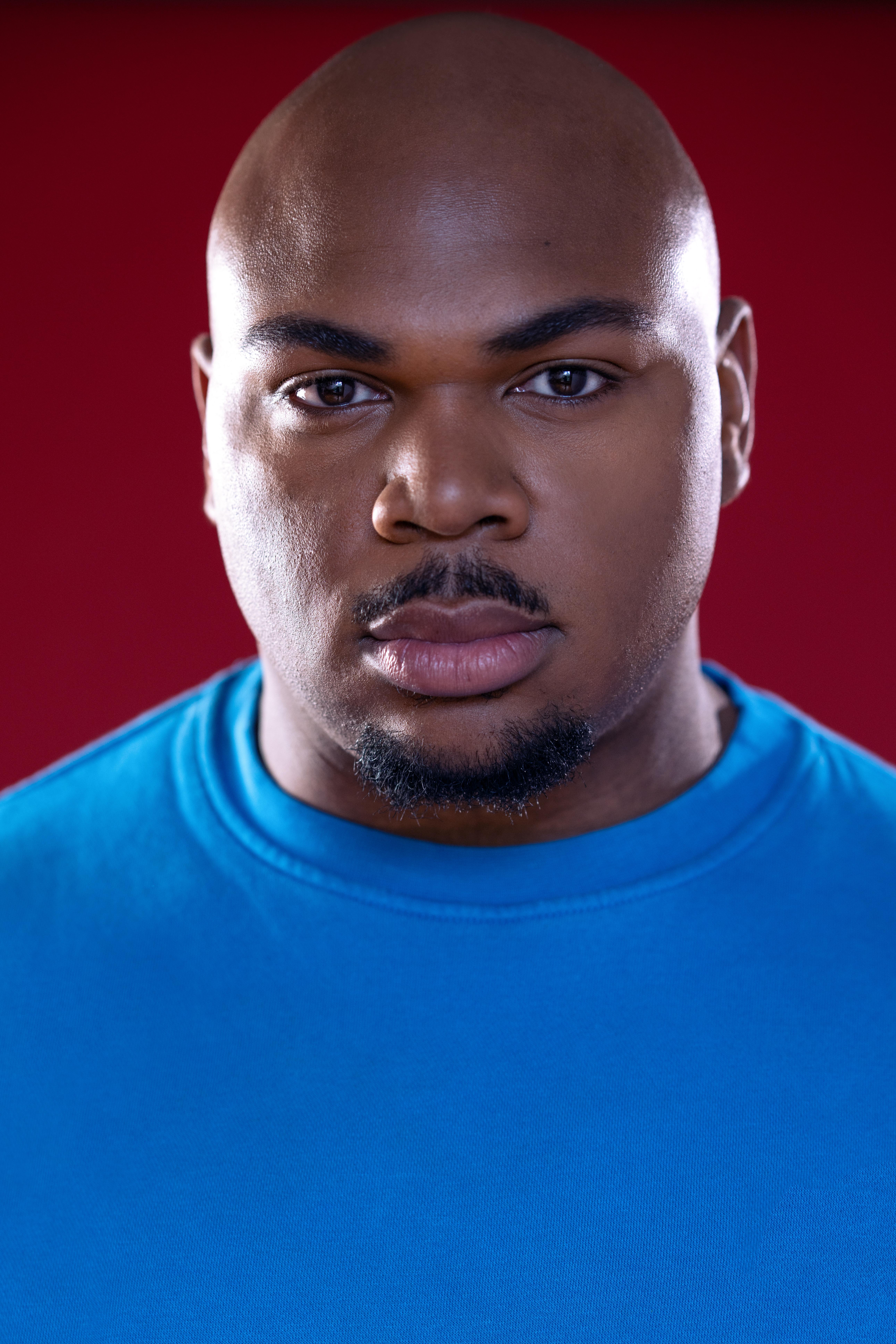 actor Israel Vaughan large photo