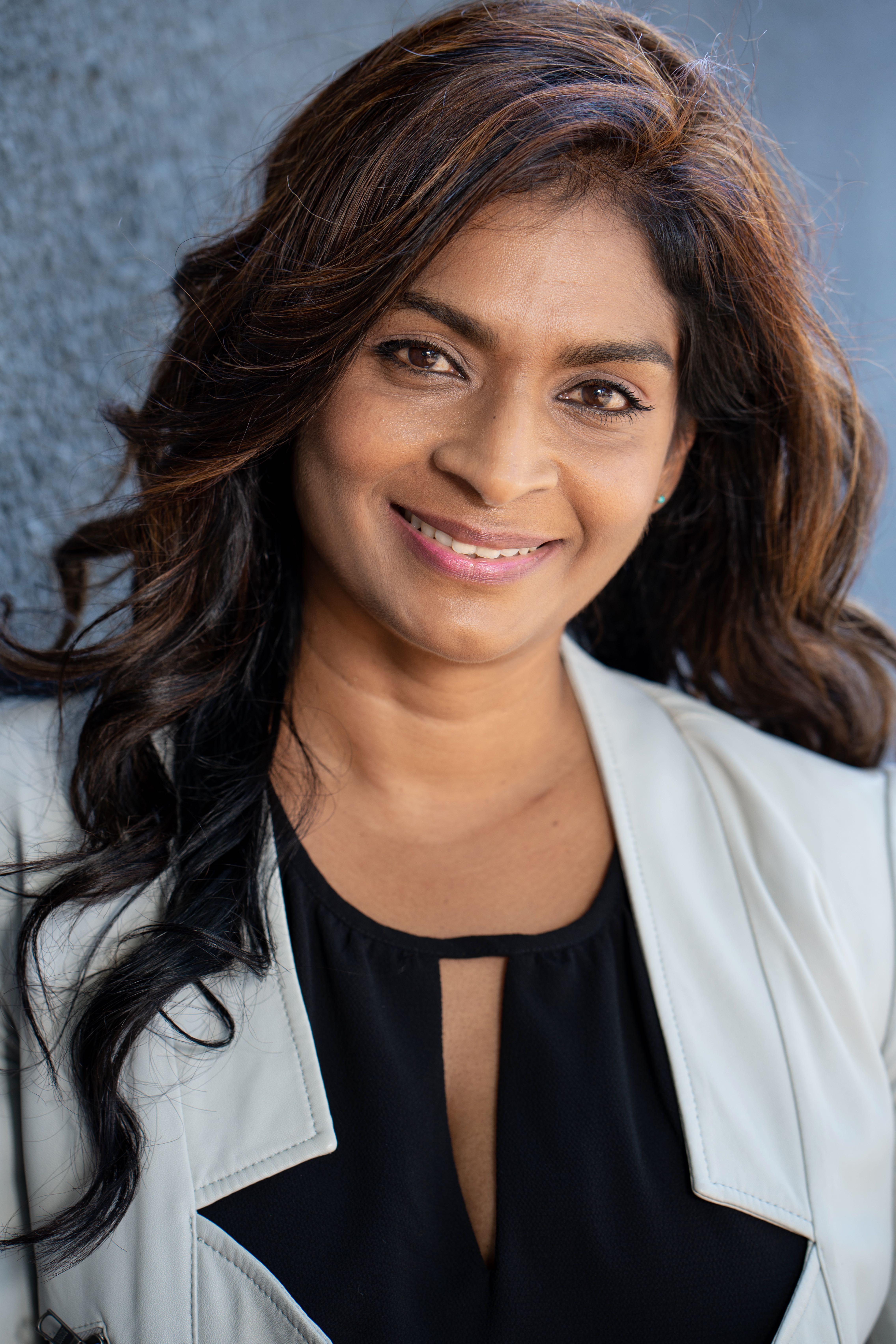 actor Aveena Anthony large photo