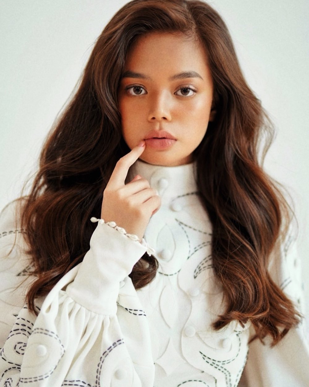 actor Bianca De Vera large photo