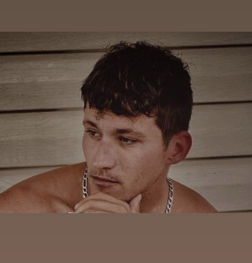 actor Britton Emert large photo