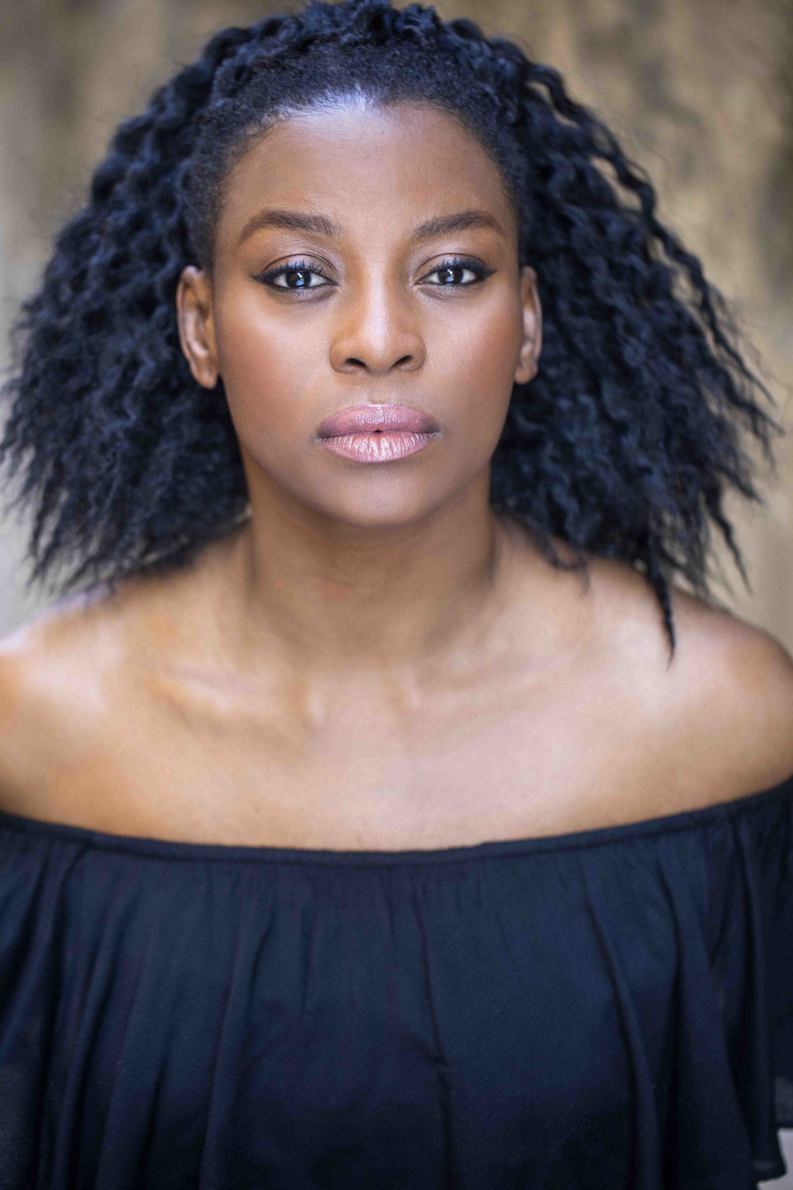 actor Juliet Joseph large photo