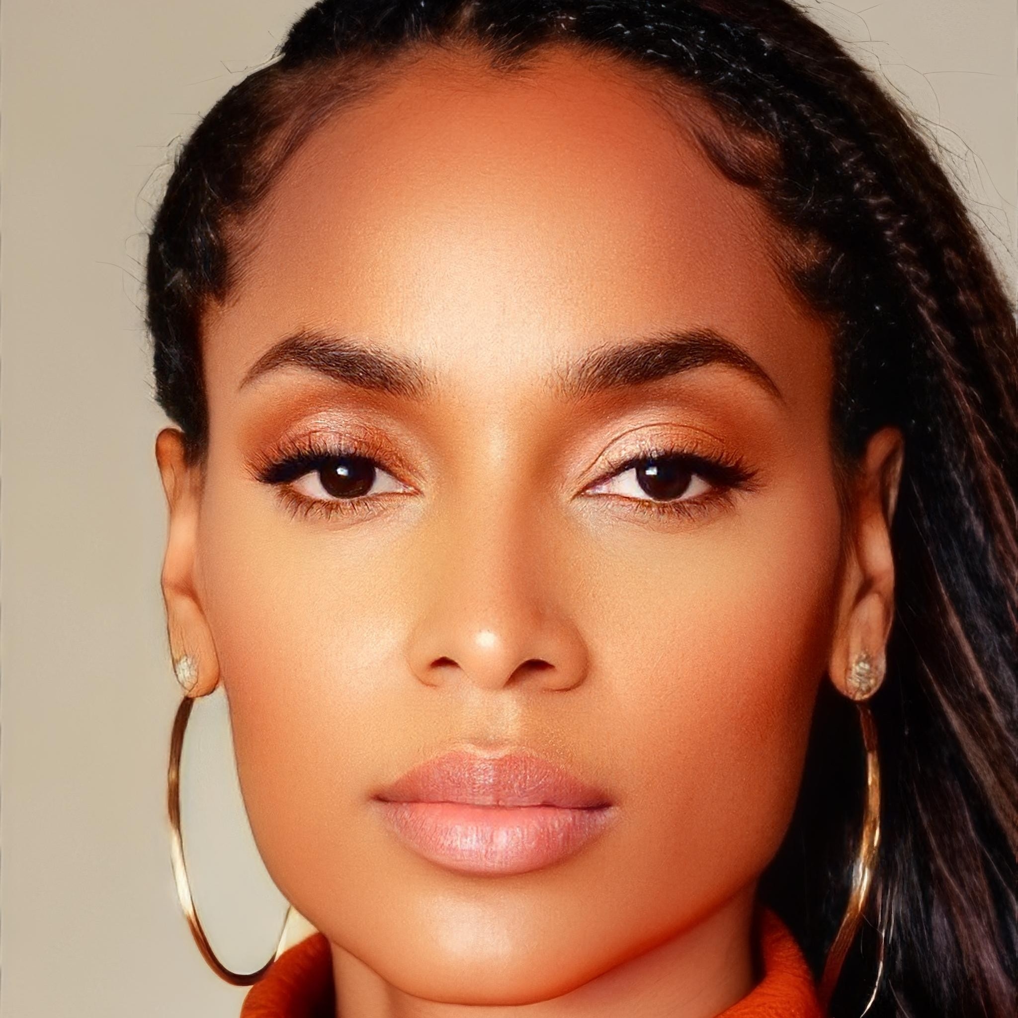 actor Billie King large photo