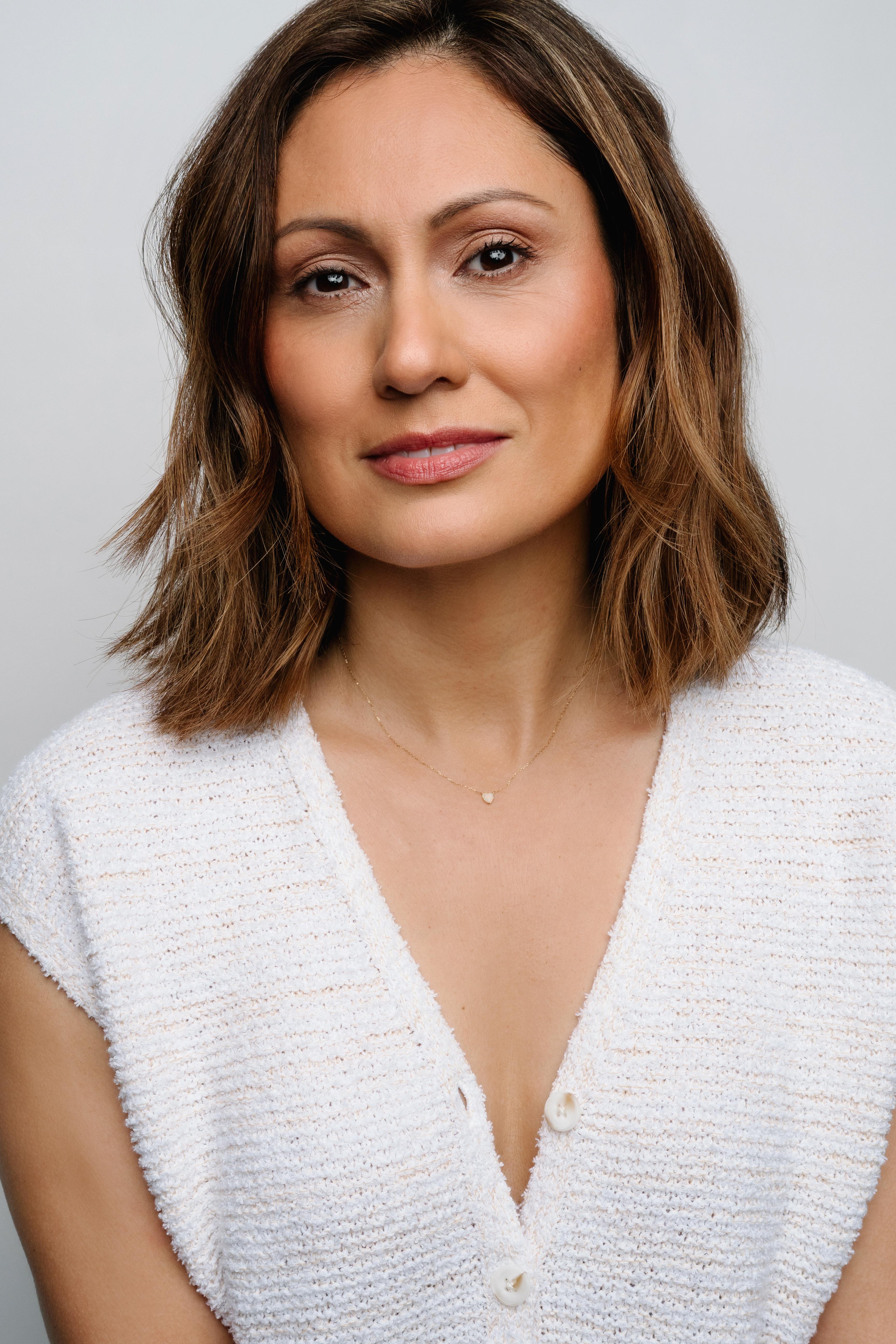 Pilar Holland