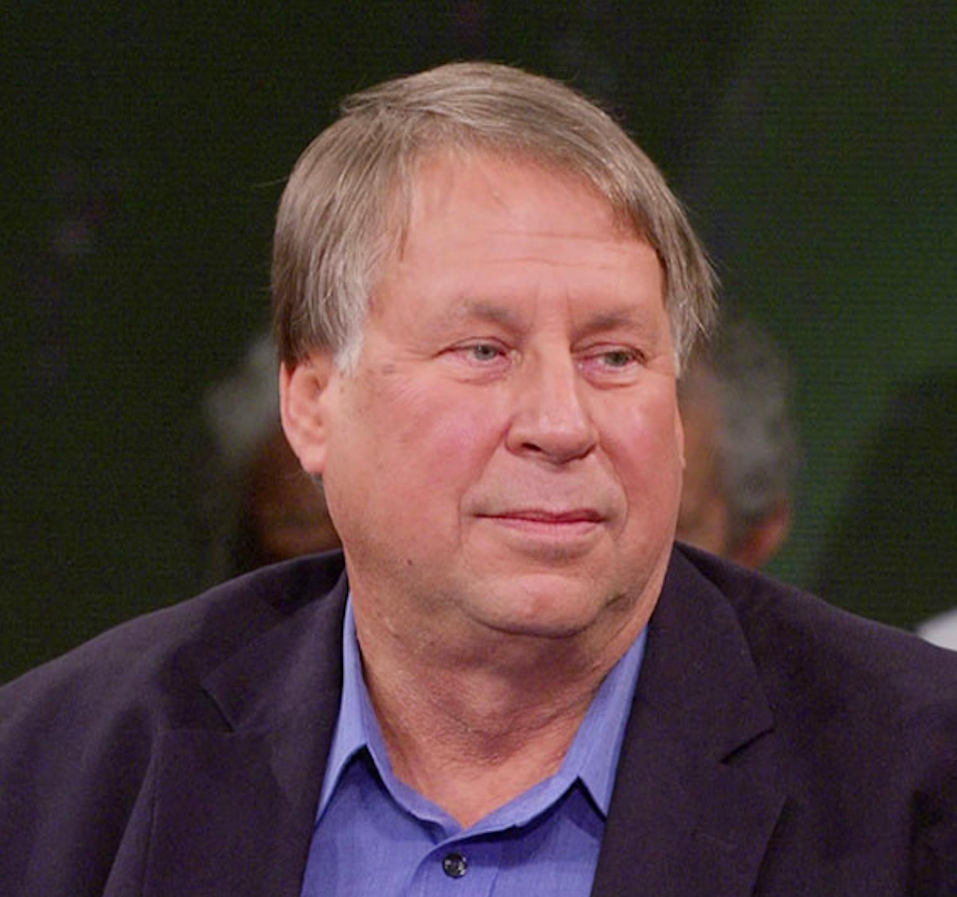 actor Raymond Arsenault large photo