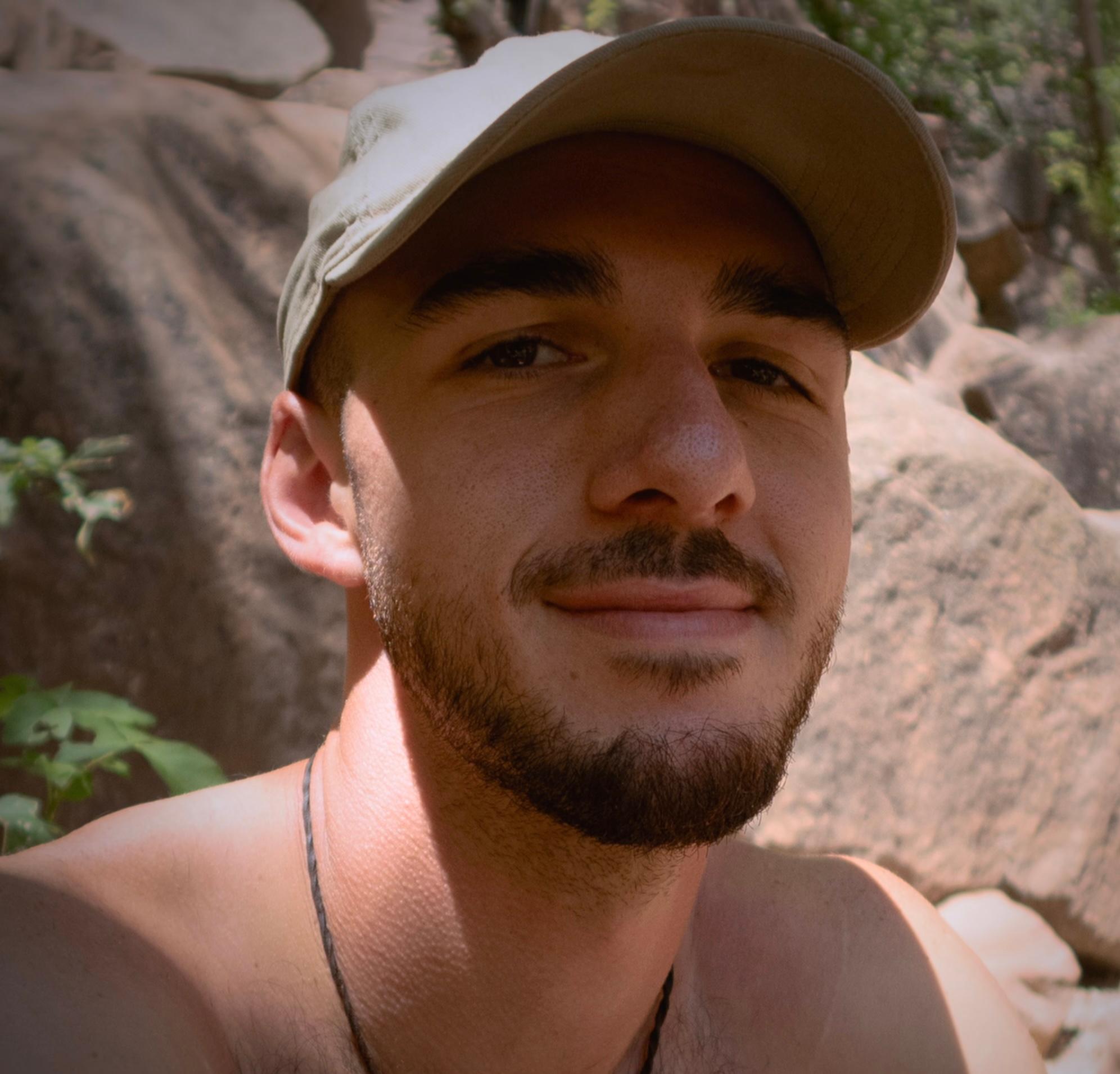 actor Brian Laundrie large photo