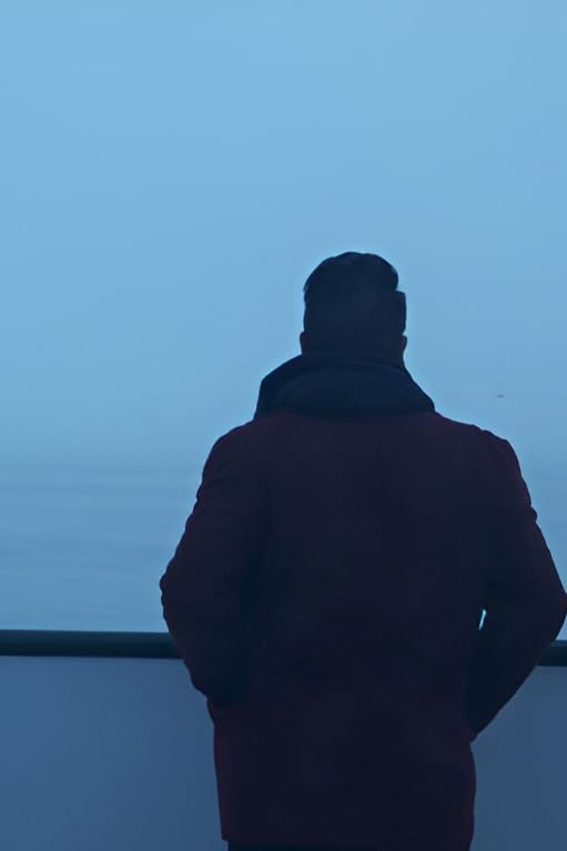 actor Justin Calen-Chenn large photo