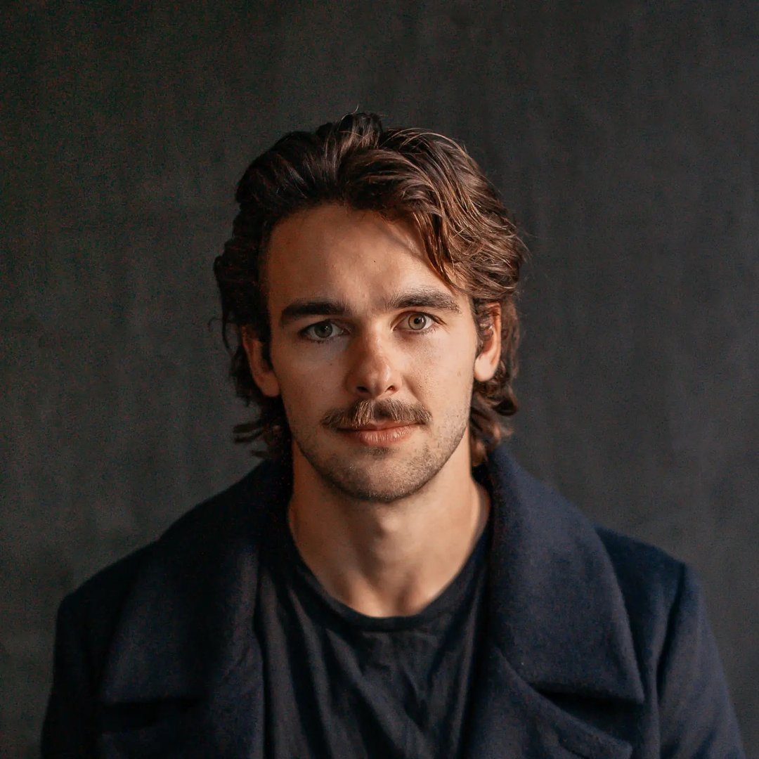 actor Richard E. Williams large photo