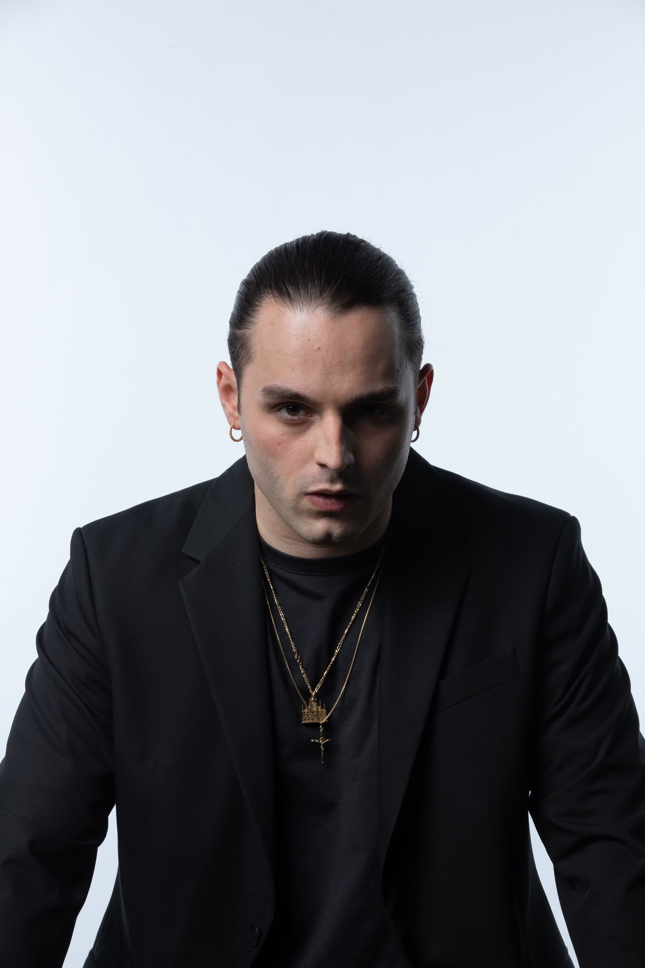 actor Ernia large photo