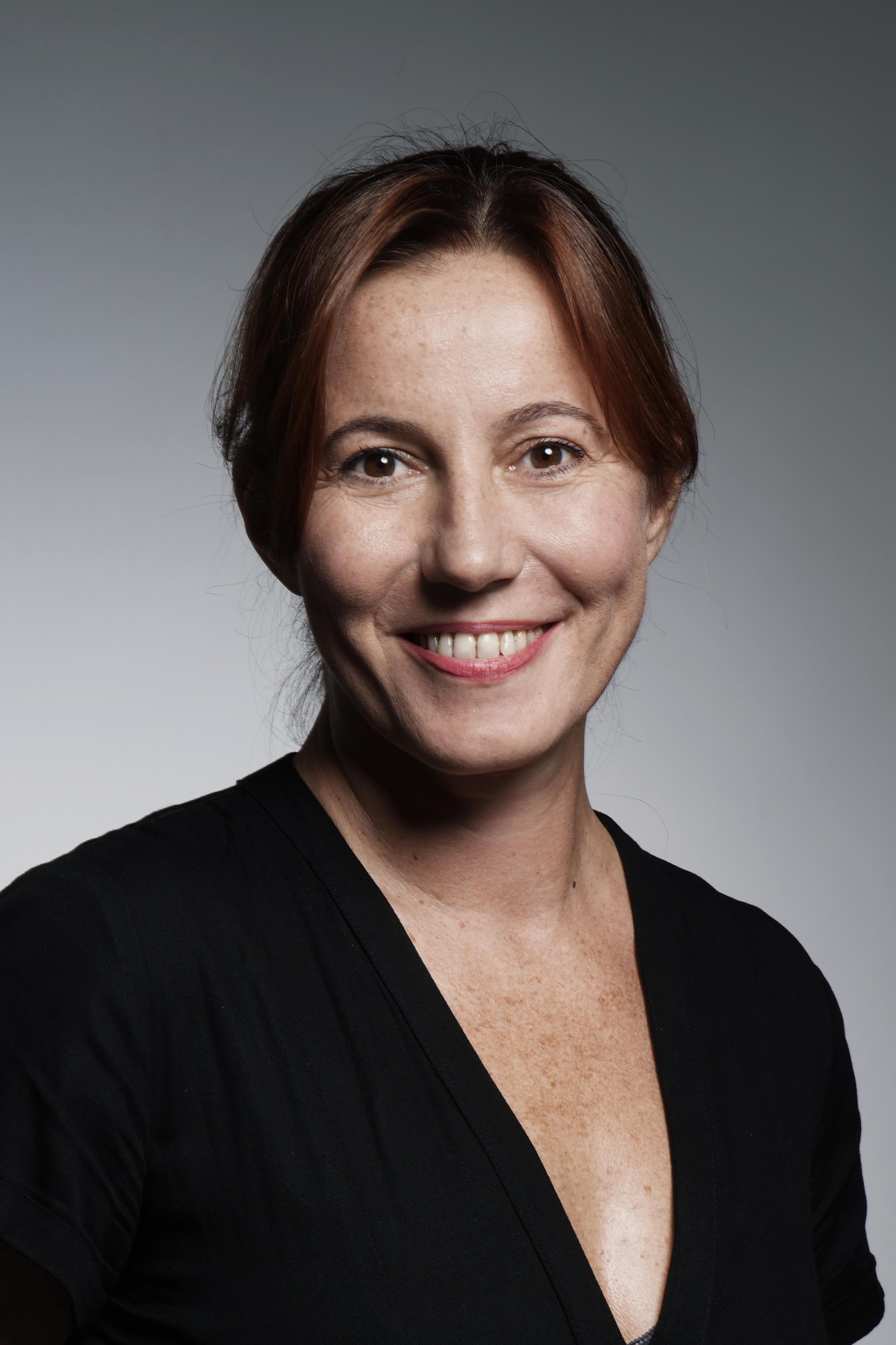 actor Milica Mihajlovic large photo