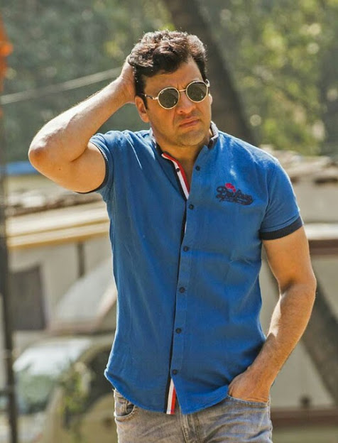 actor Ahmer Haider large photo