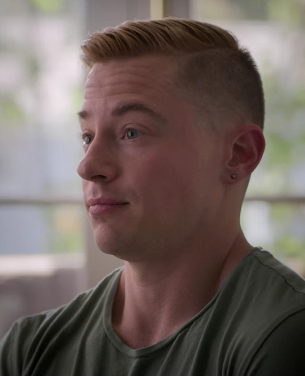 actor Jordan Miller large photo