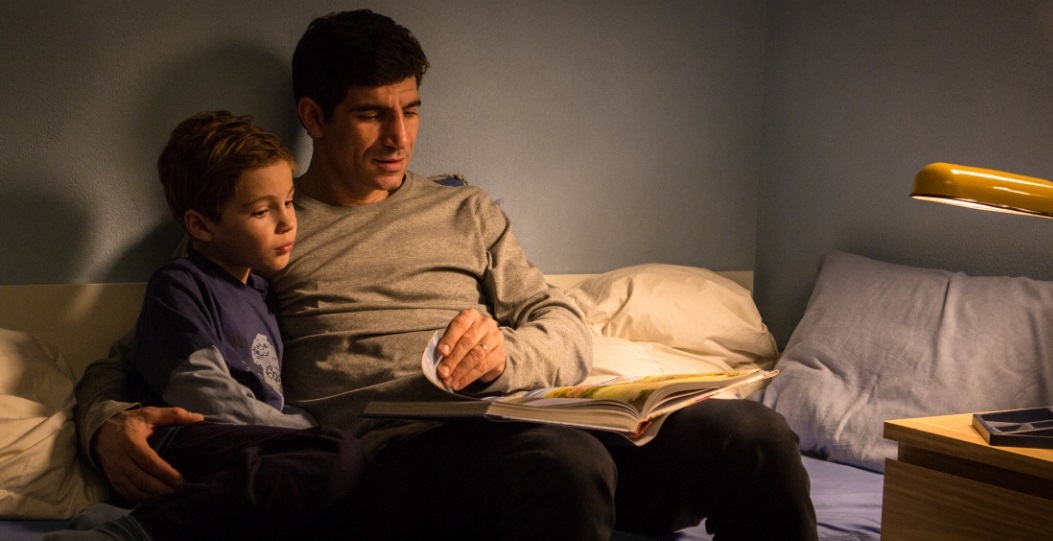 actor Toma Cuzin large photo