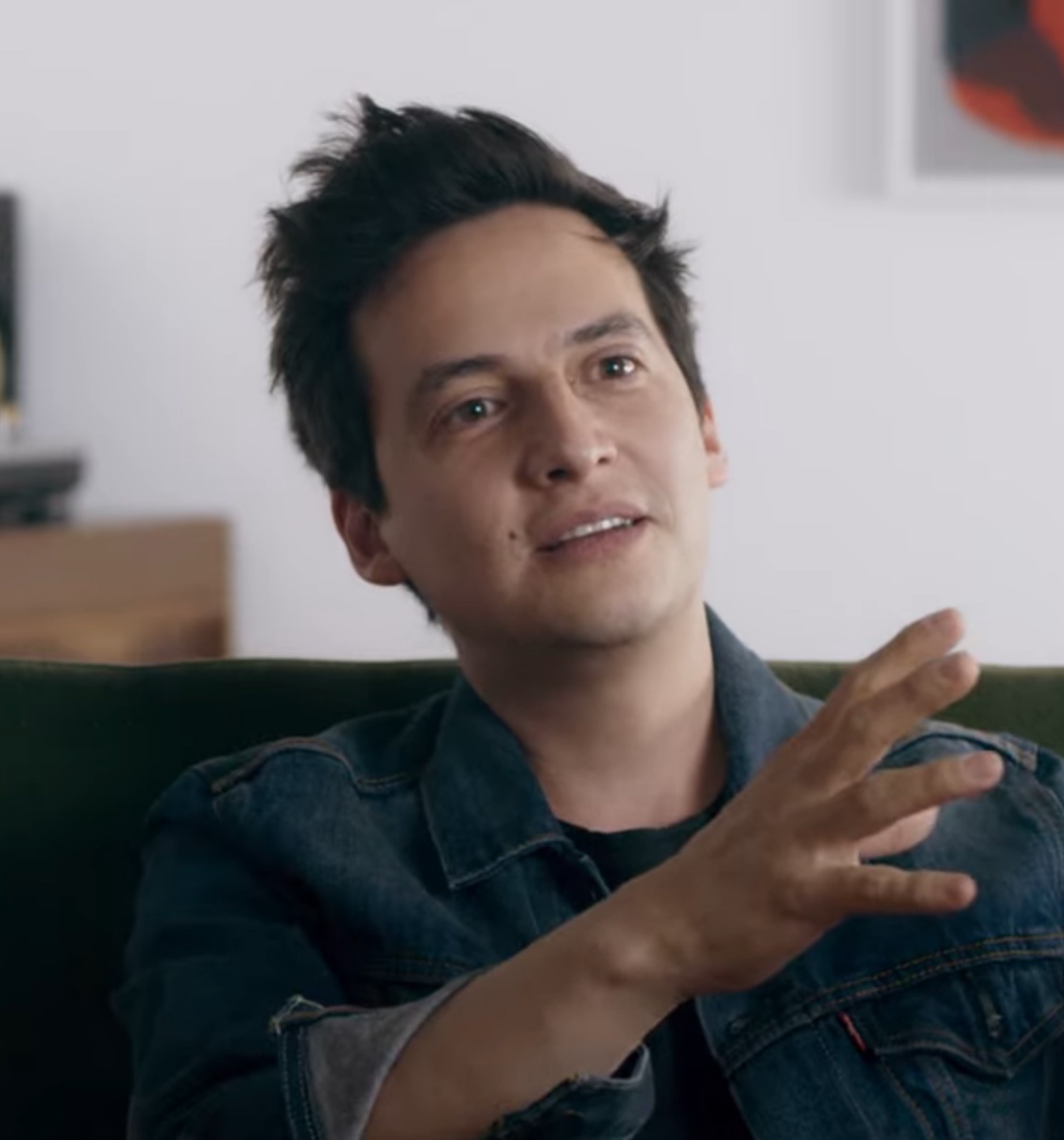 actor Gil Cerezo large photo