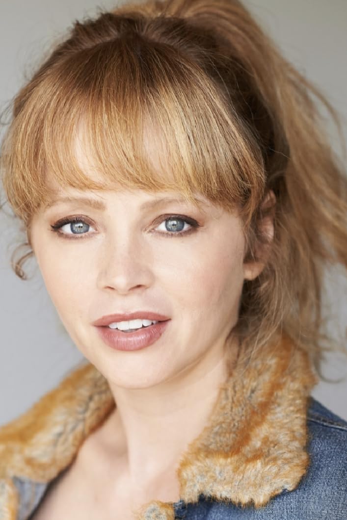 actor Jessica Willis large photo