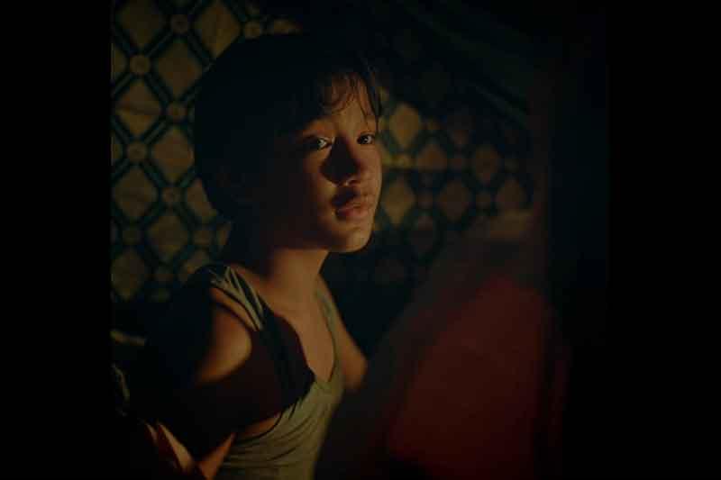 actor James Mavie Estrella large photo