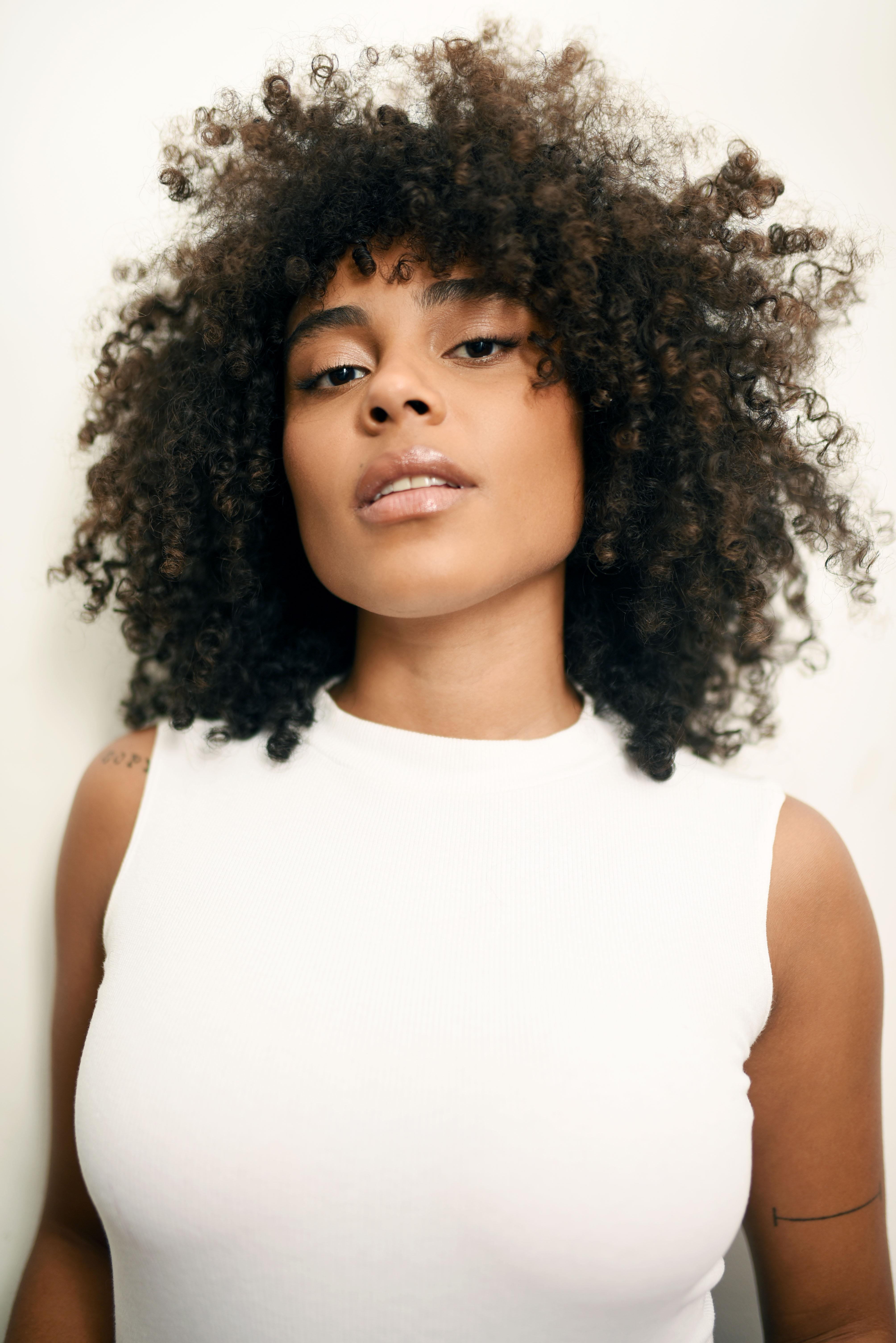 actor Juliana Gerais large photo