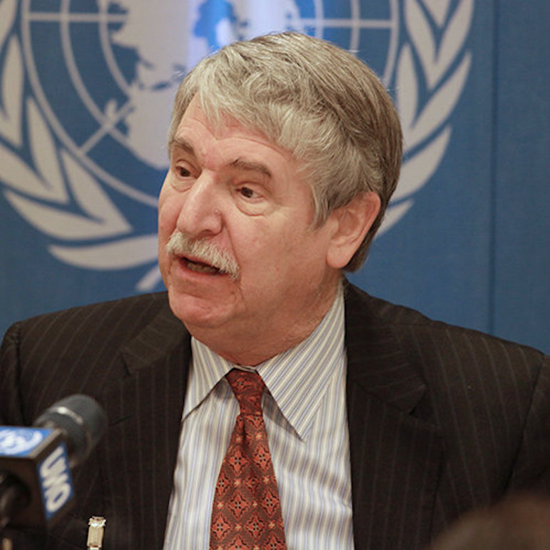 actor John Limbert large photo