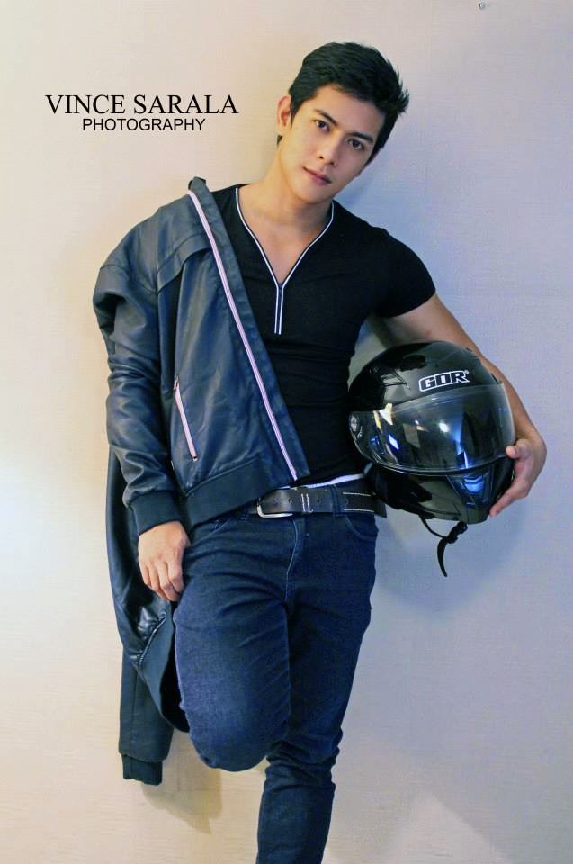 actor Ace Castro large photo