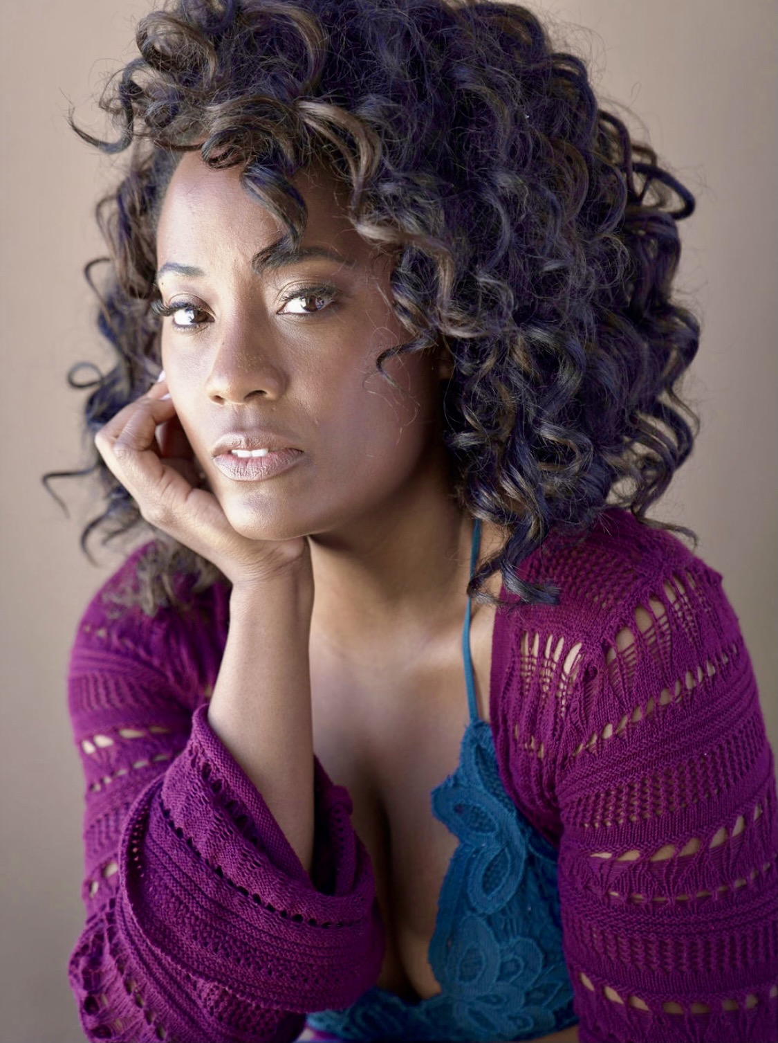 actor Ashley Spicer large photo