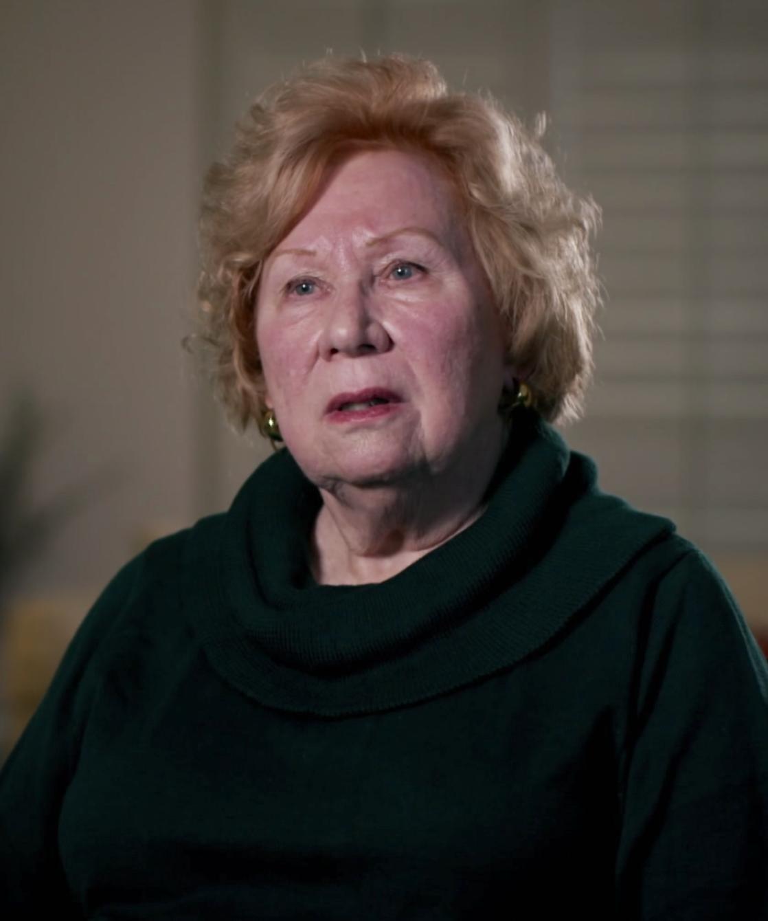 actor Vonda Pelto large photo